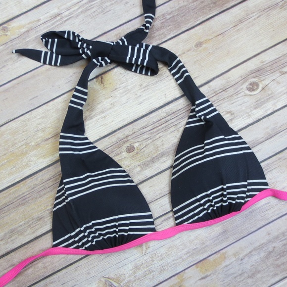 PINK Victoria's Secret Other - PINK Halter Bikini Top